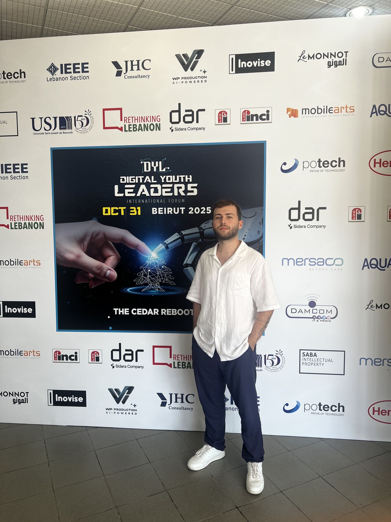 Digital Youth Leaders - Image 1